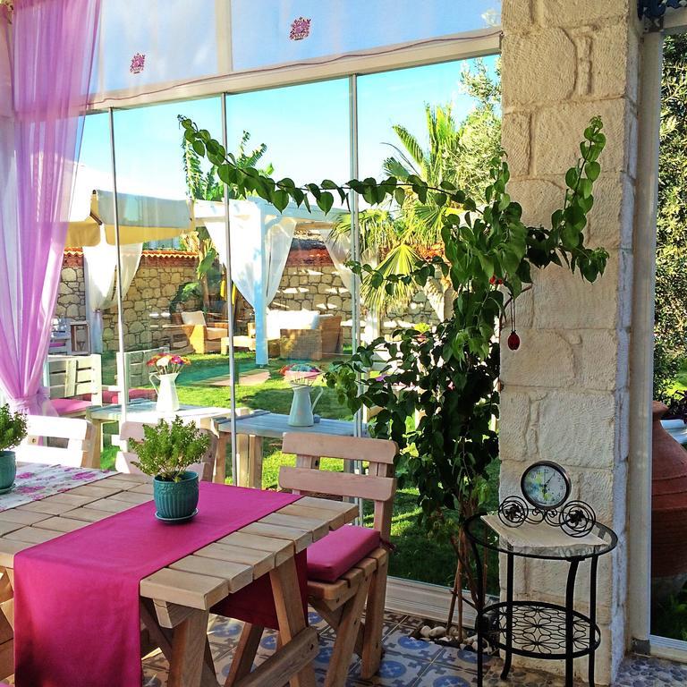 Taskoy Alacati Hotel (Adults Only) Exteriör bild
