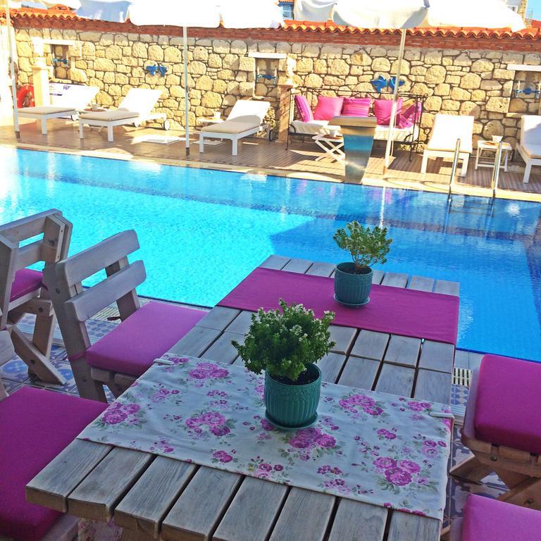 Taskoy Alacati Hotel (Adults Only) Exteriör bild