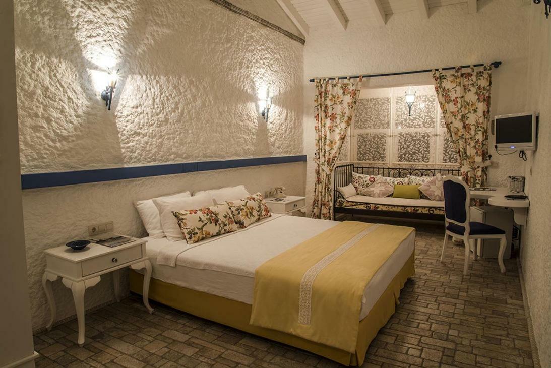Taskoy Alacati Hotel (Adults Only) Exteriör bild